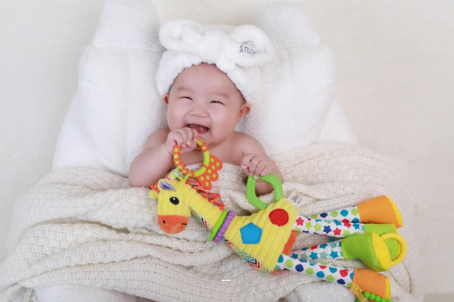 澧县宝宝头上有白色的小点 澧县宝宝头上有白色的小点